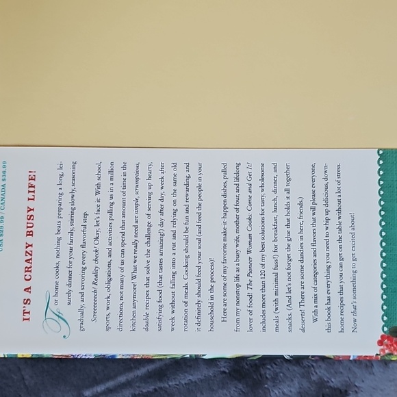 The Pioneer Woman Cooks Cookbook, Come & Get It! 398 PAGES - Picture 5 of 8